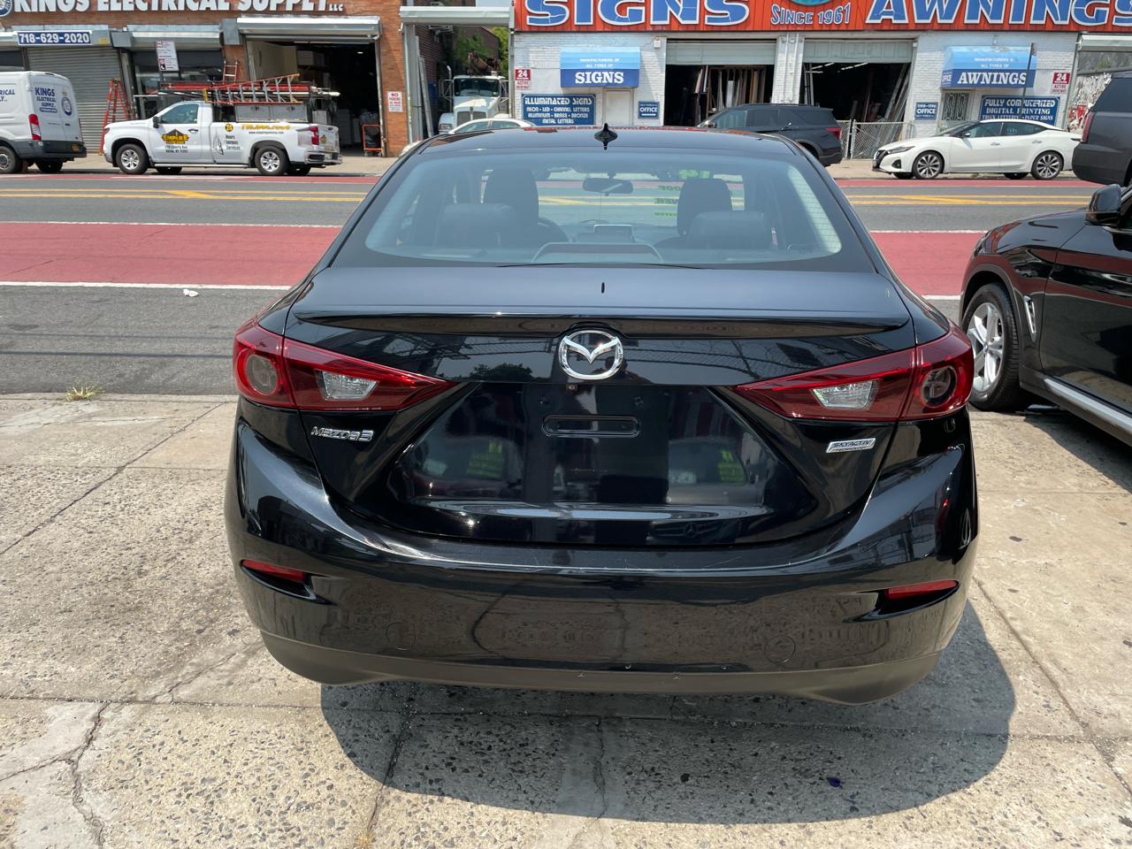 Mazda MAZDA3 i Touring AT 4-Door 2014