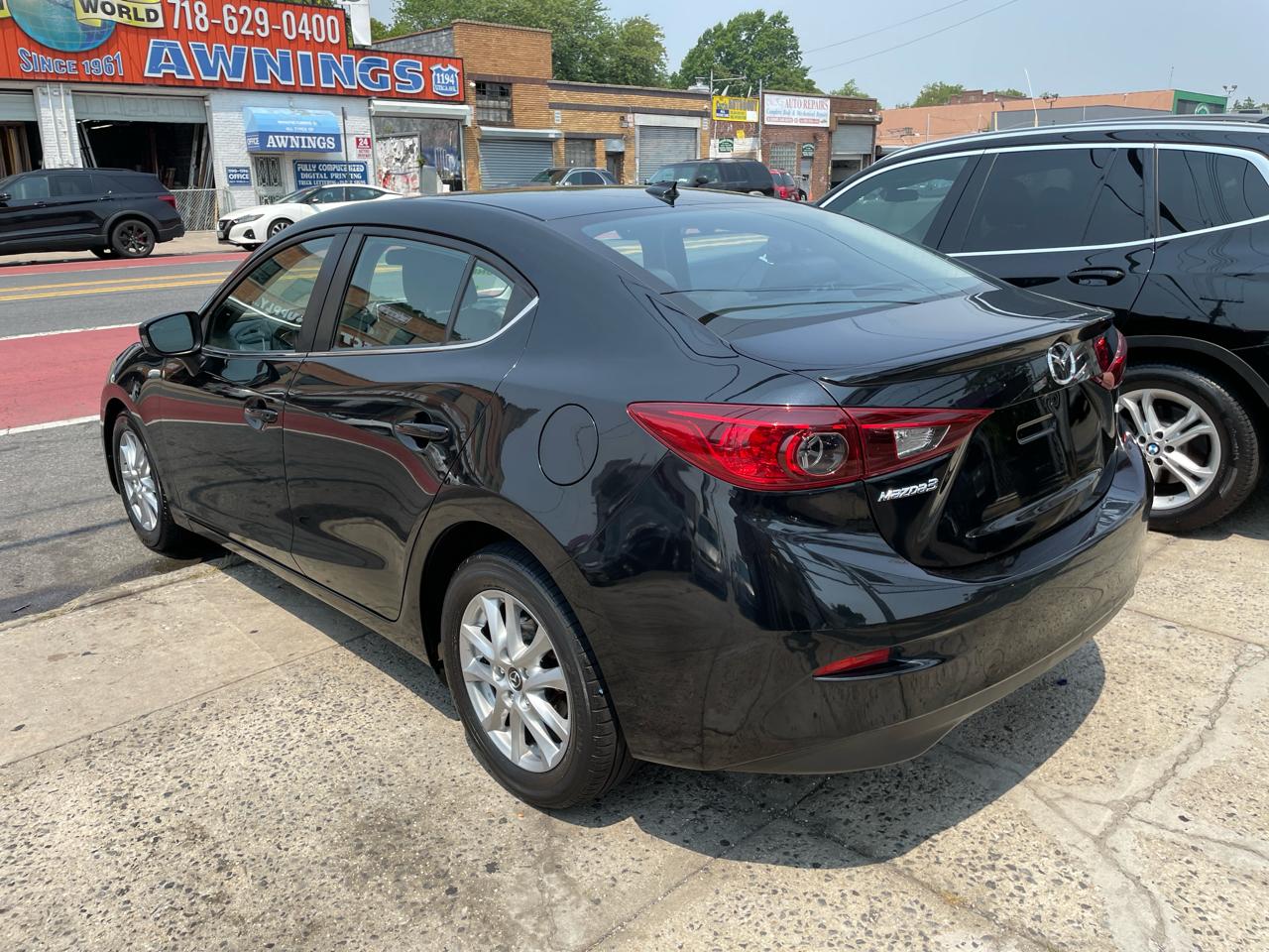 Mazda MAZDA3 i Touring AT 4-Door 2014