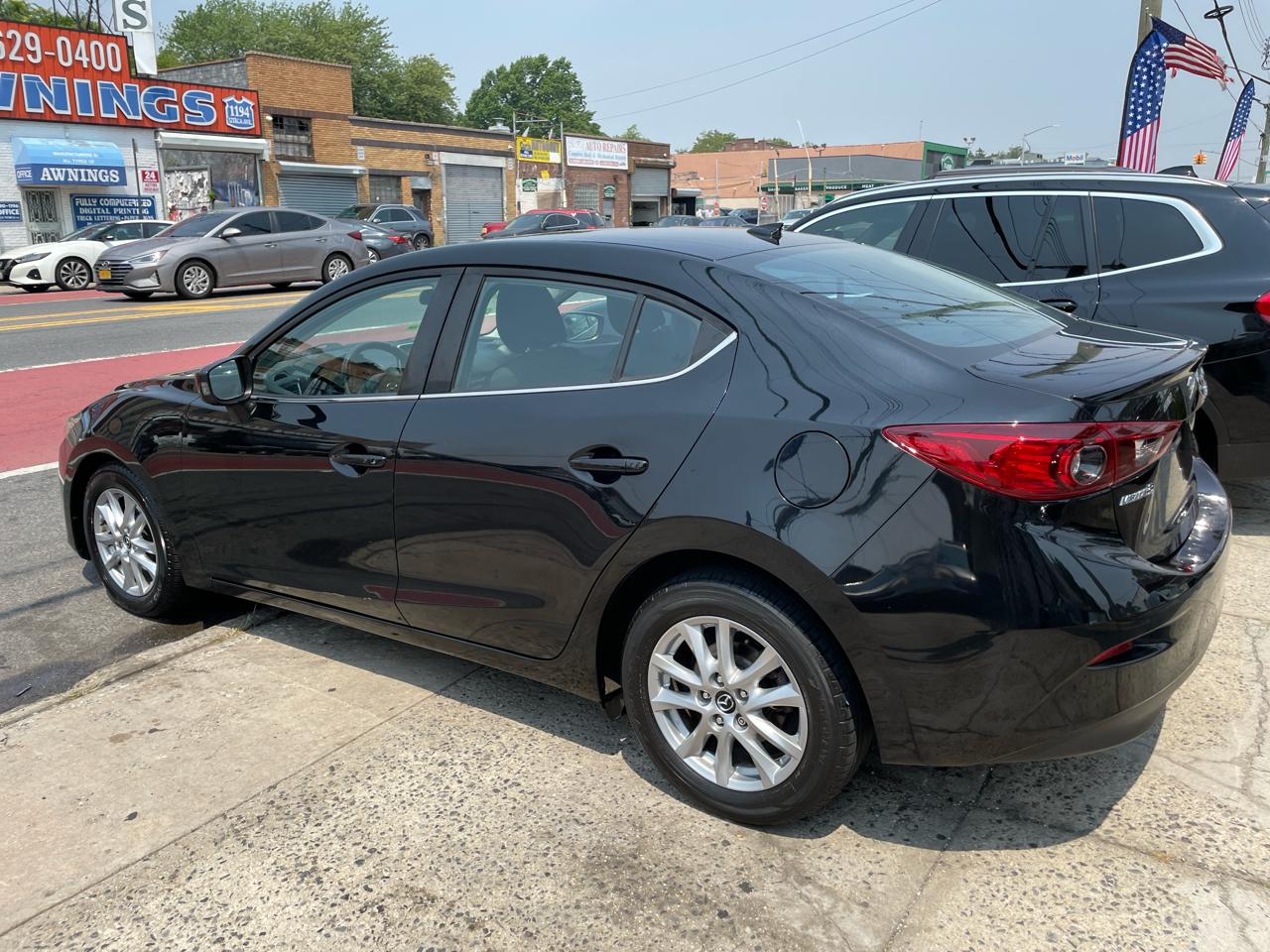 Mazda MAZDA3 i Touring AT 4-Door 2014