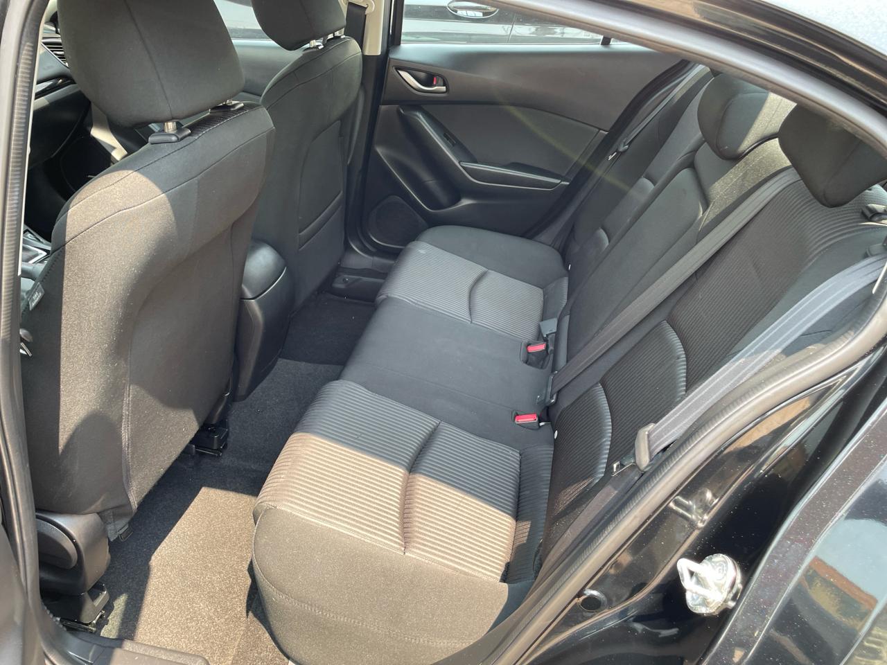 Mazda MAZDA3 i Touring AT 4-Door 2014