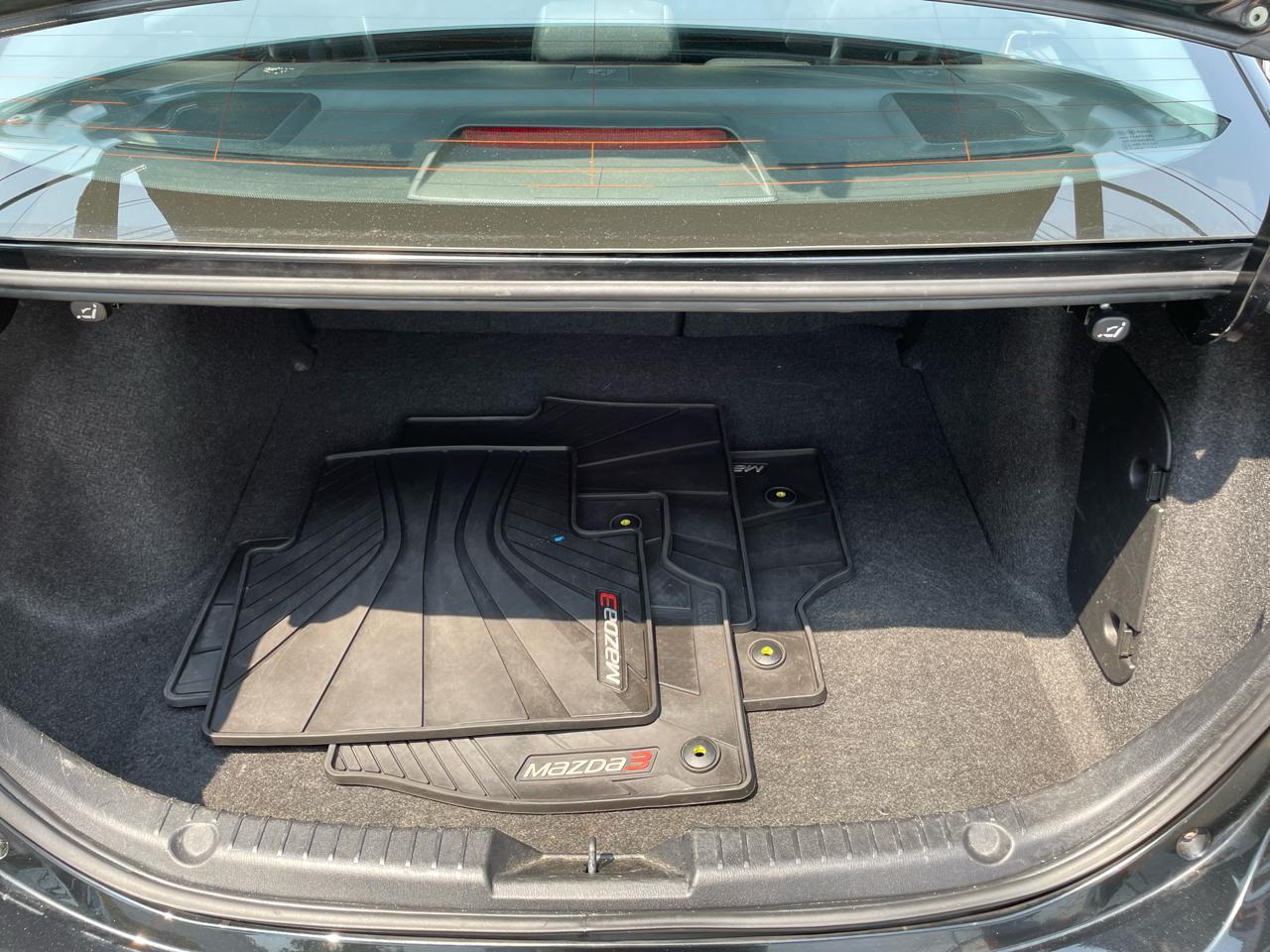 Mazda MAZDA3 i Touring AT 4-Door 2014