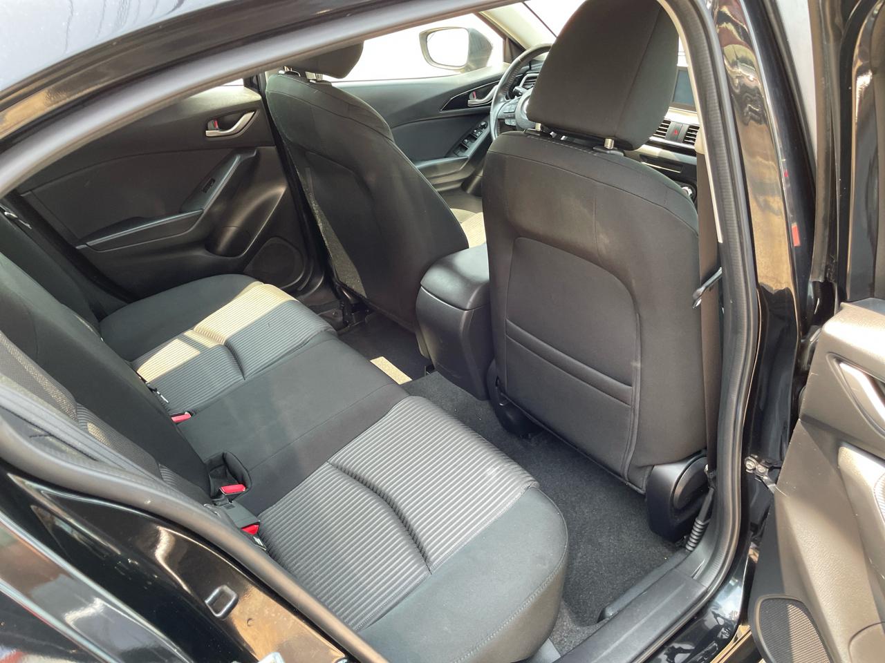 Mazda MAZDA3 i Touring AT 4-Door 2014