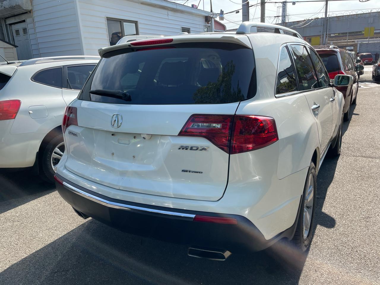 Acura MDX 6-Spd AT w/Tech Package 2012
