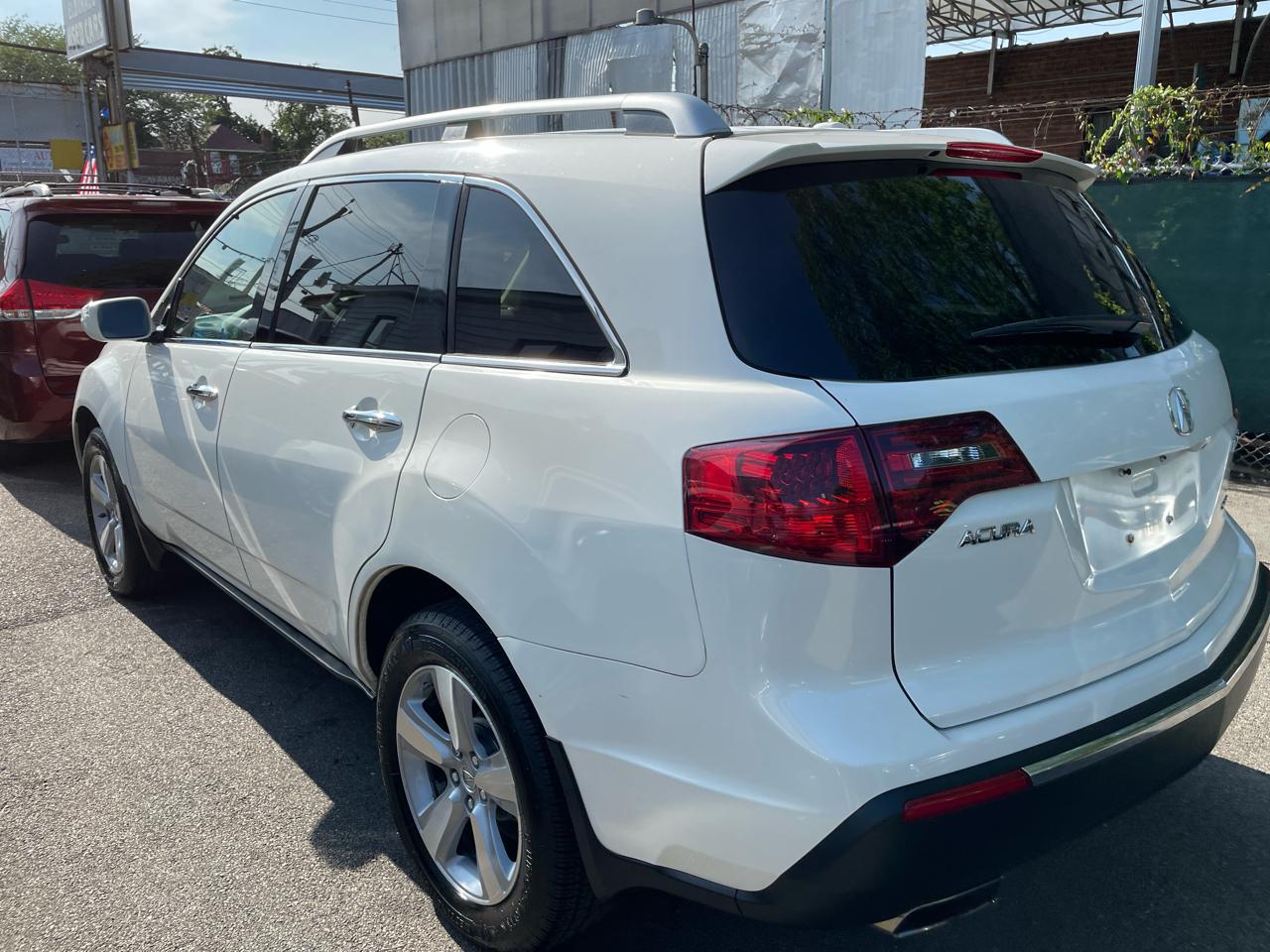 Acura MDX 6-Spd AT w/Tech Package 2012