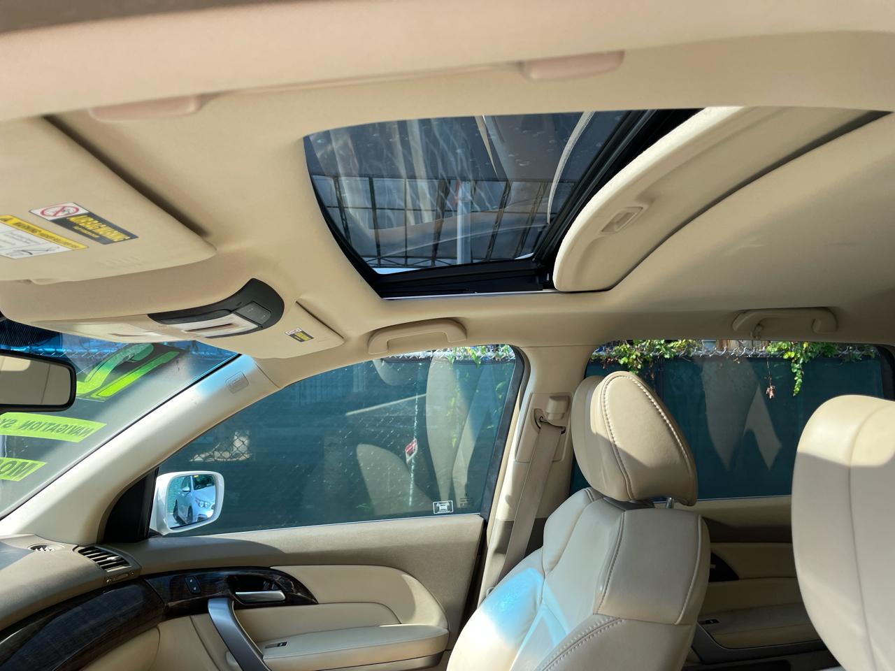 Acura MDX 6-Spd AT w/Tech Package 2012