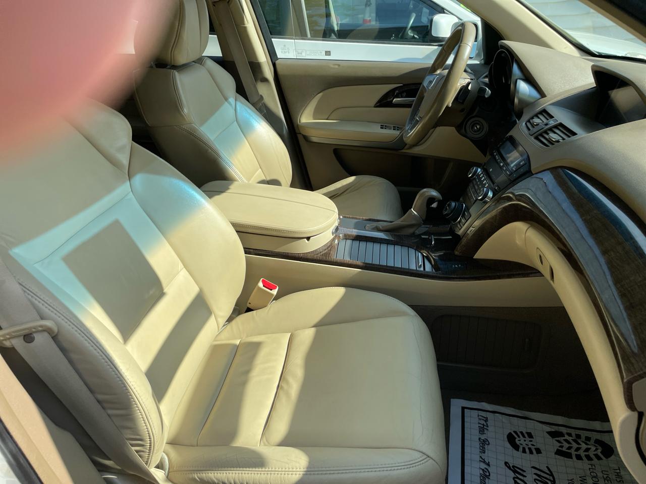 Acura MDX 6-Spd AT w/Tech Package 2012