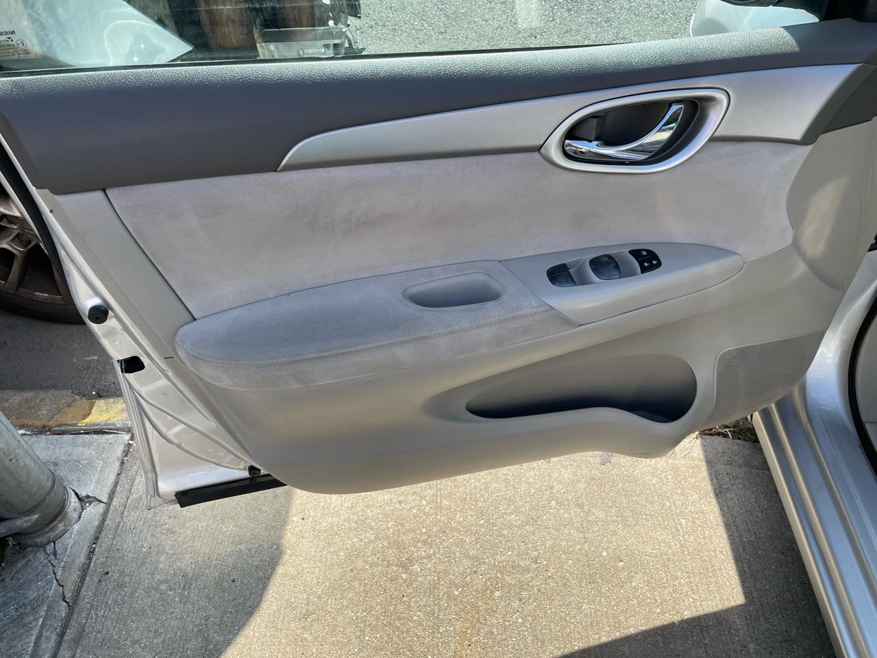 Nissan Sentra SV 2013
