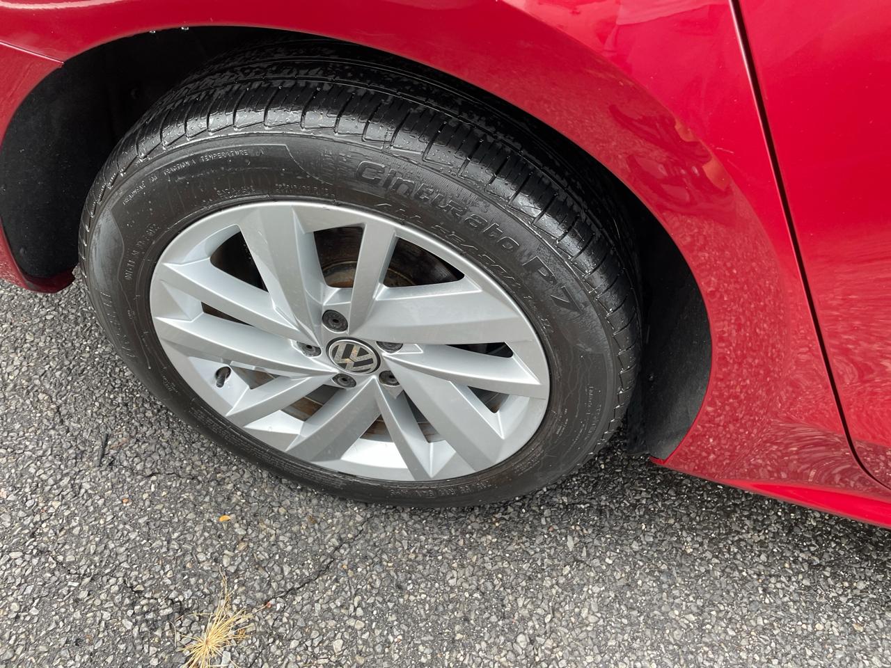 Volkswagen Passat SE 2018
