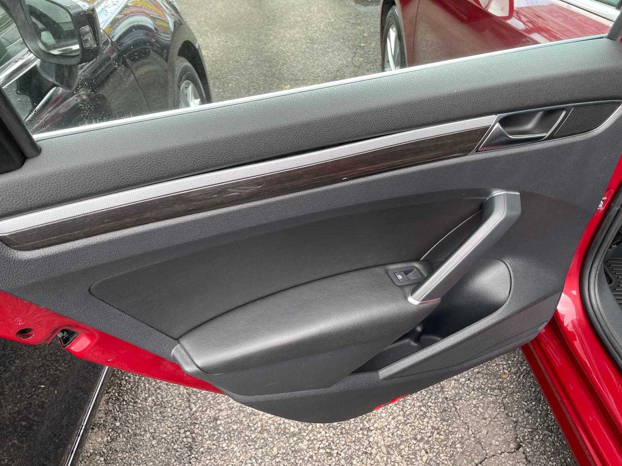 Volkswagen Passat SE 2018