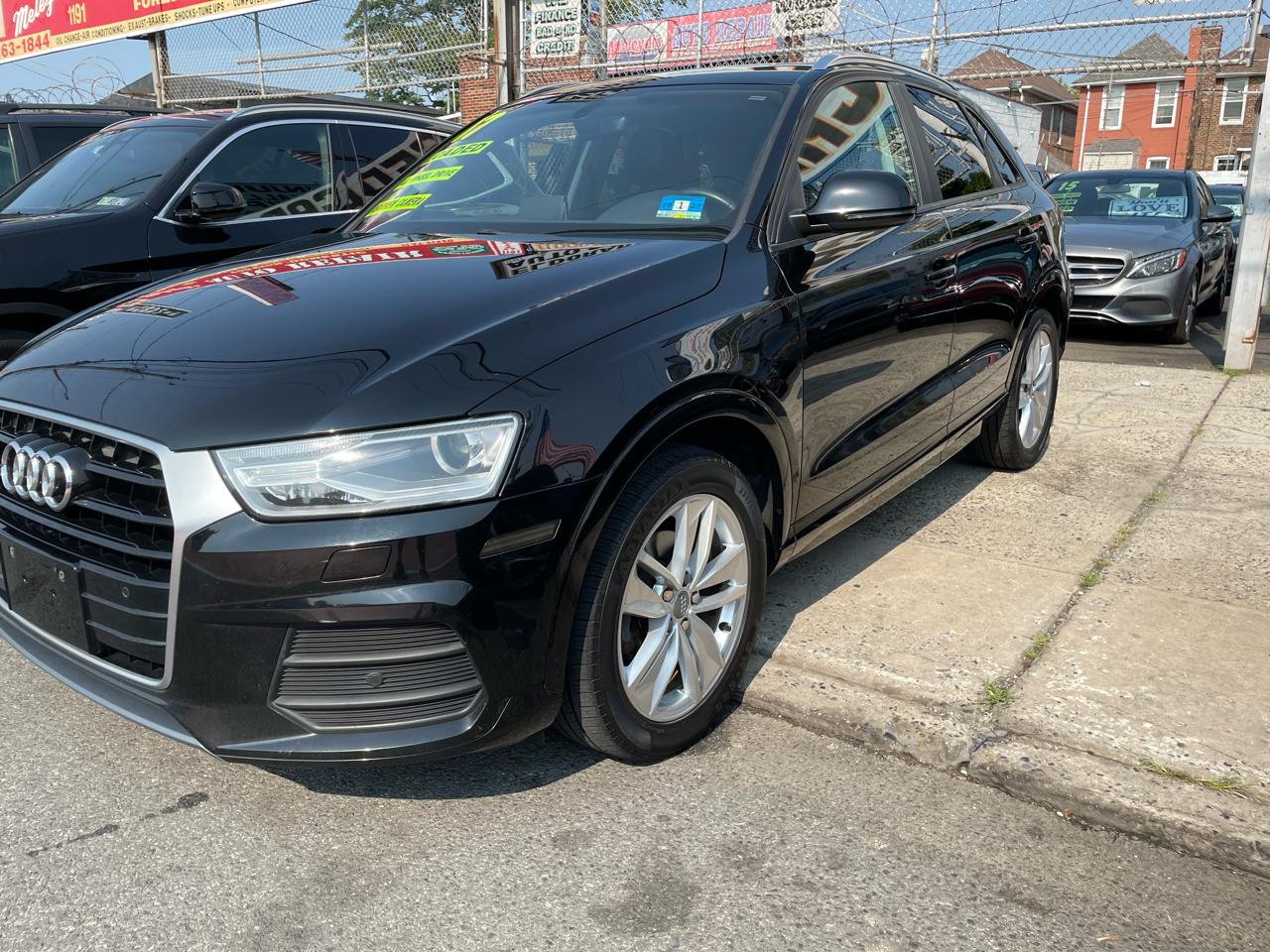 Audi Q3 Premium quattro 2017