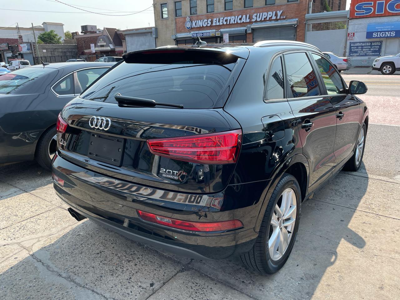 Audi Q3 Premium quattro 2017