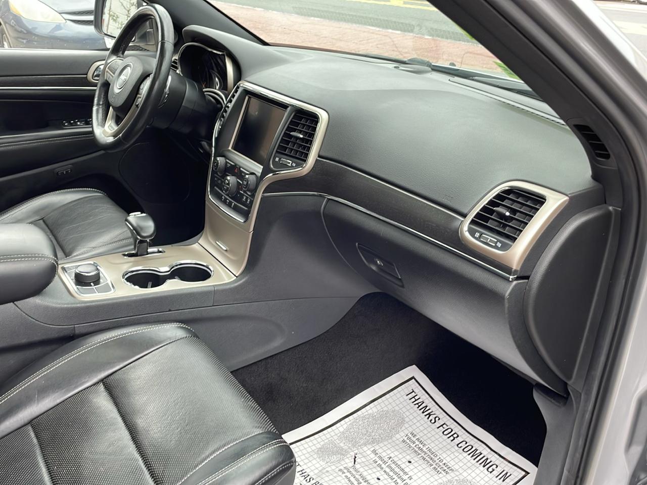 Jeep Grand Cherokee Limited 4WD 2015