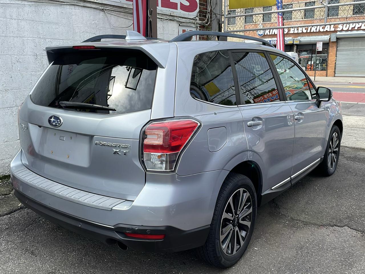 Subaru Forester 2.0XT Touring 2017