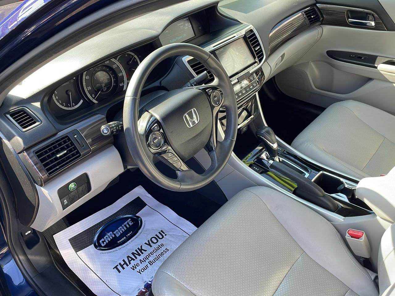 Honda Accord EX-L Sedan CVT 2017