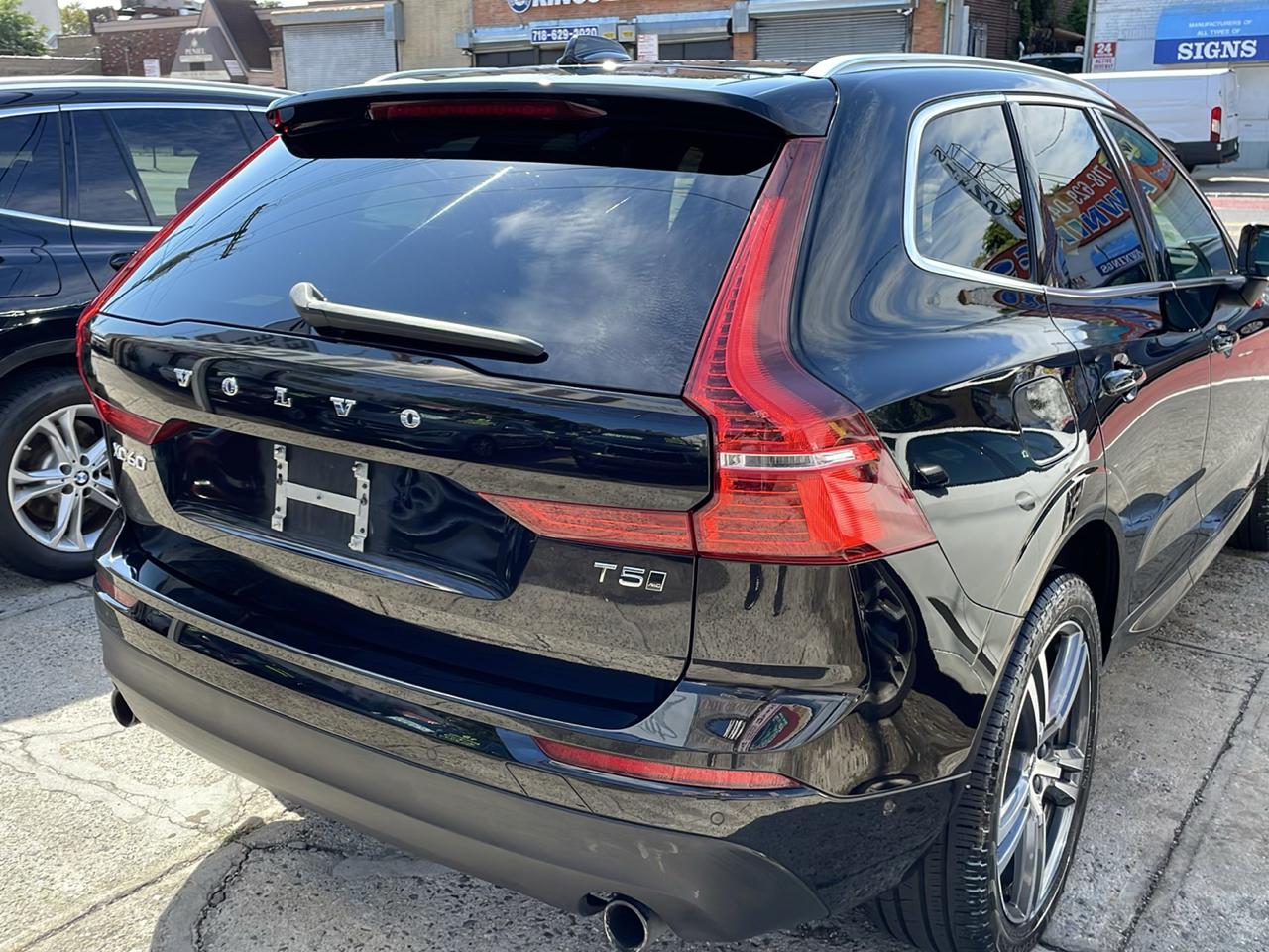 Volvo XC60 T5 Momentum AWD 2018