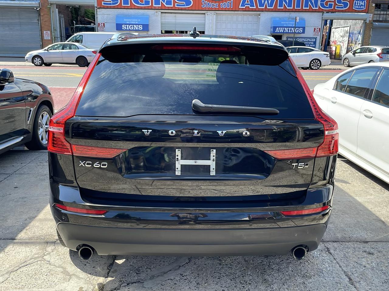 Volvo XC60 T5 Momentum AWD 2018