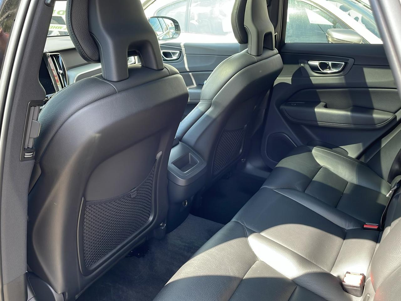 Volvo XC60 T5 Momentum AWD 2018