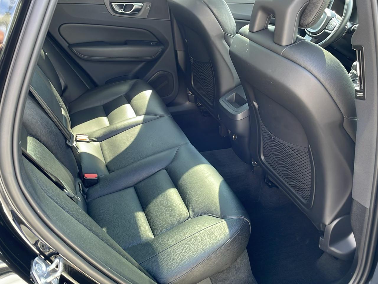 Volvo XC60 T5 Momentum AWD 2018