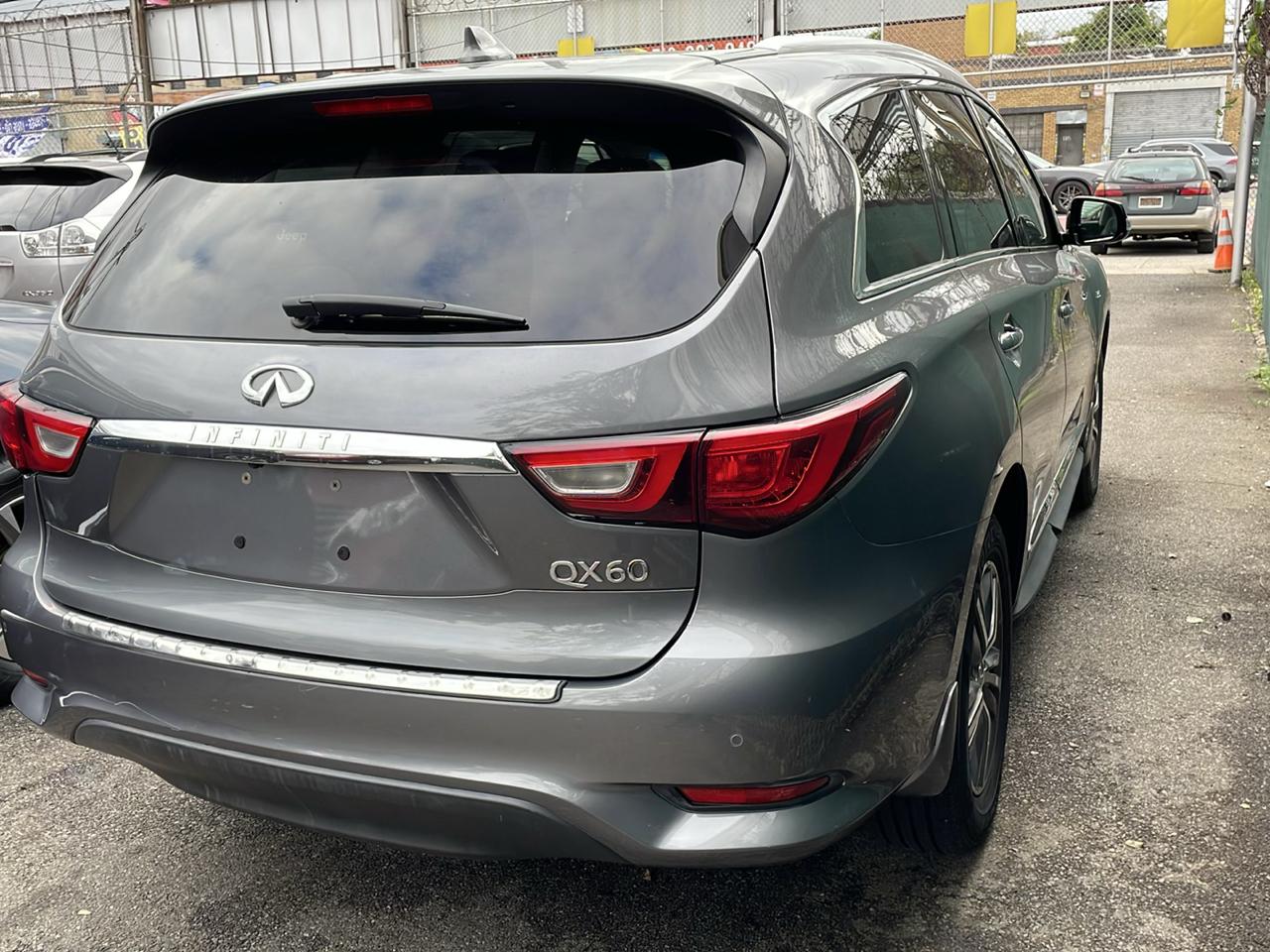 Infiniti QX60 Base AWD 2016