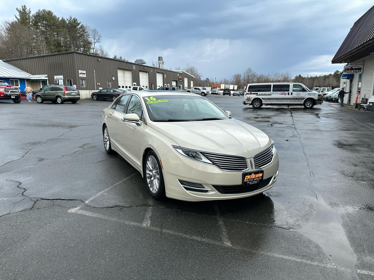 2016 Lincoln MKZ 4dr Sdn AWD