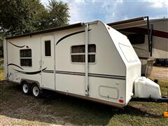 2004 Forest River Flagstaff 