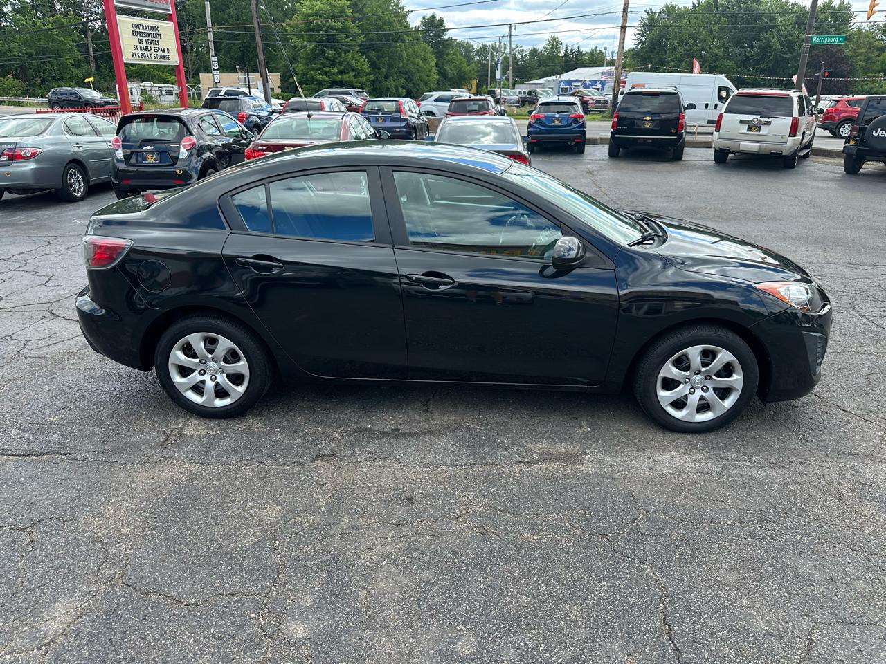 Mazda MAZDA3 4dr Sdn Auto i Sport 2011