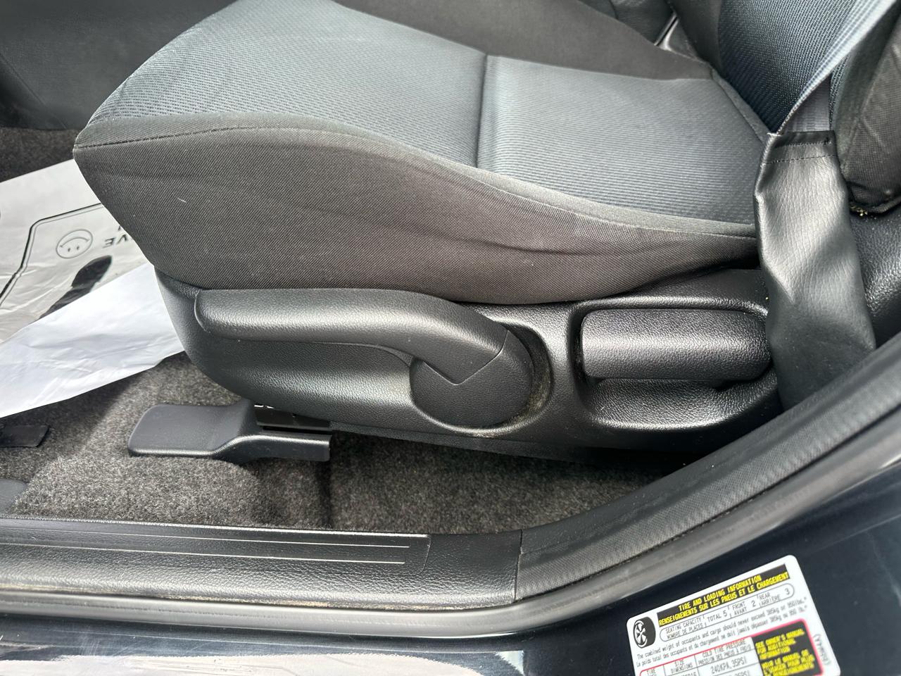 Mazda MAZDA3 4dr Sdn Auto i Sport 2011