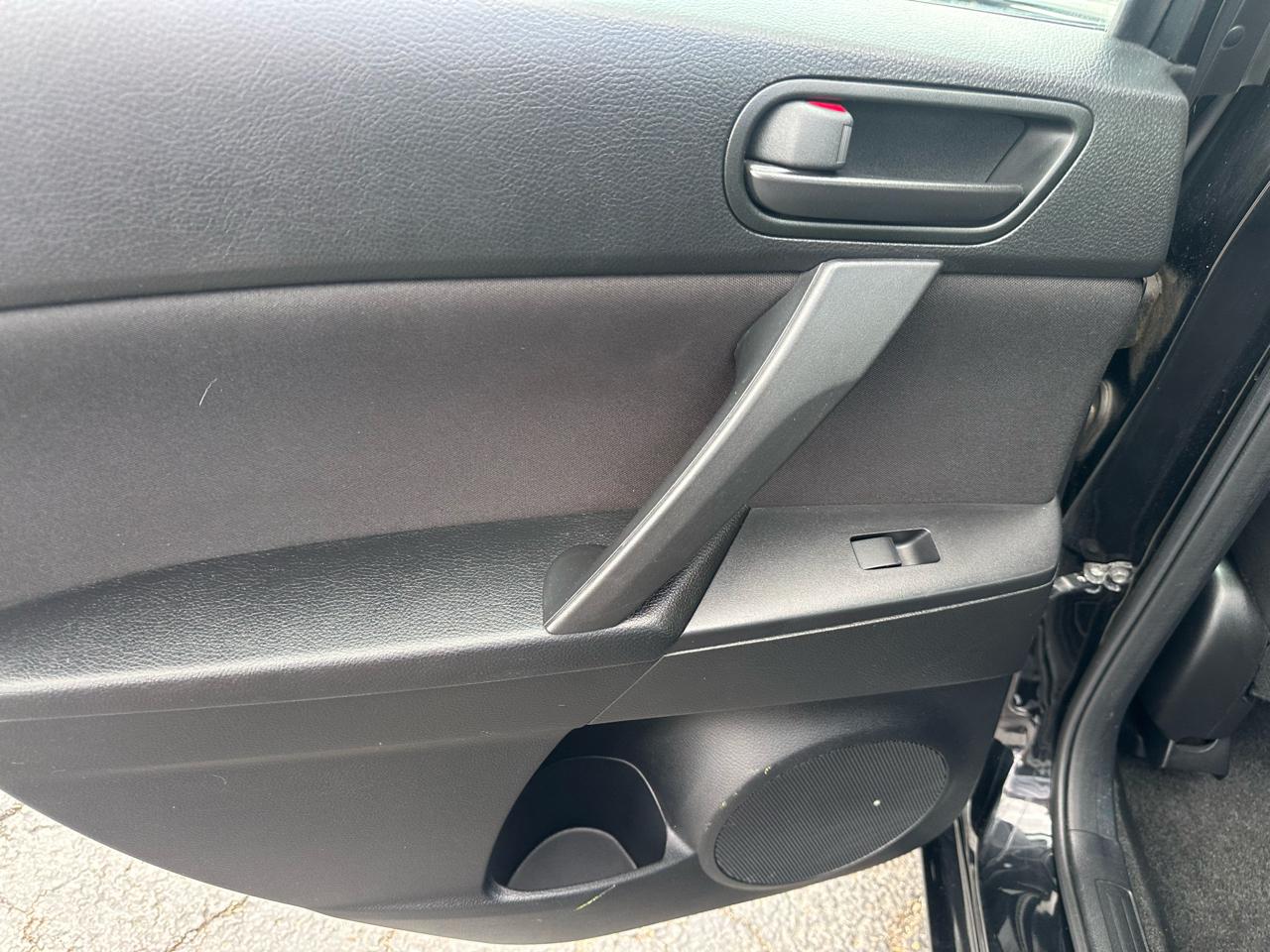 Mazda MAZDA3 4dr Sdn Auto i Sport 2011