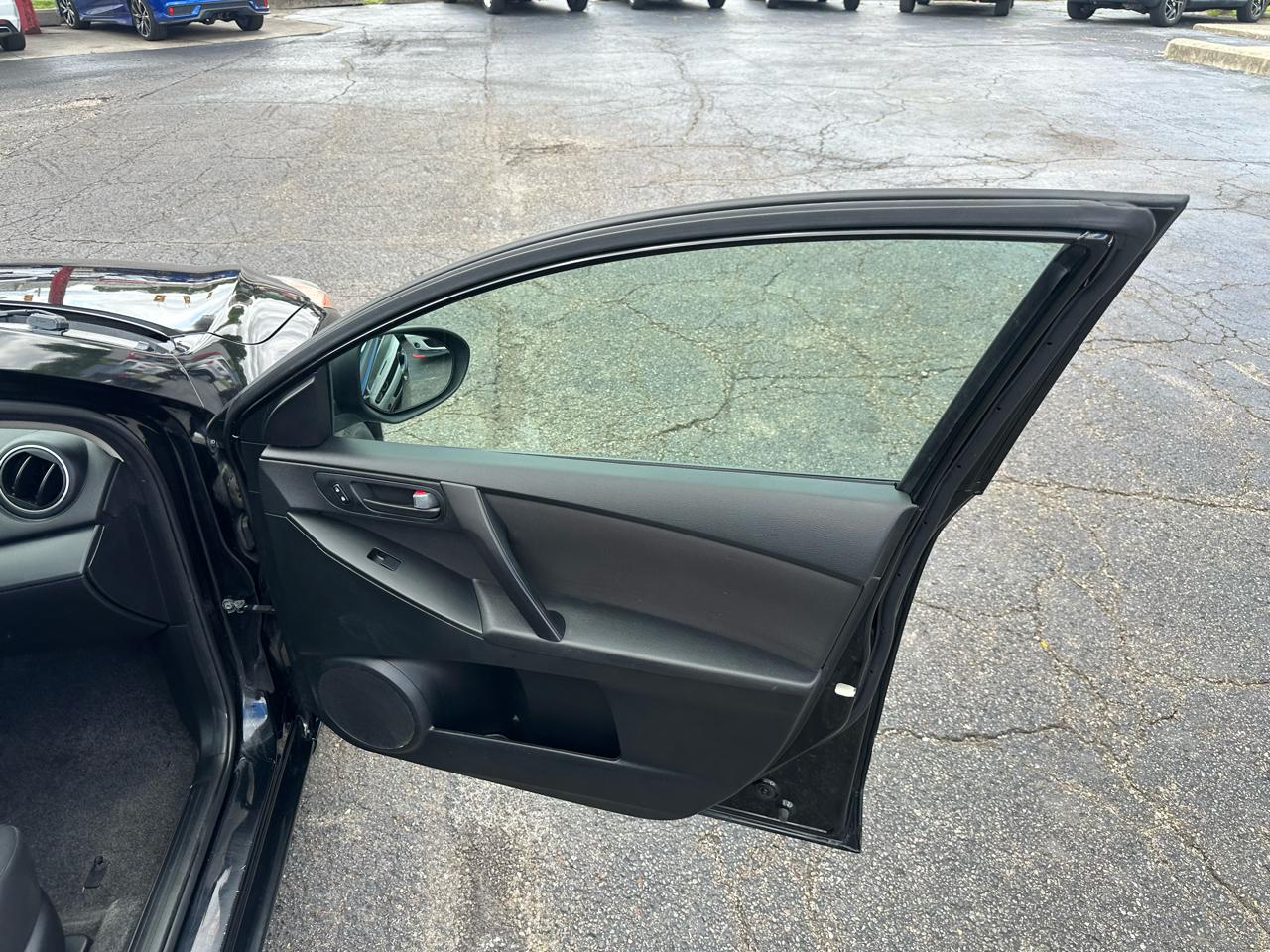 Mazda MAZDA3 4dr Sdn Auto i Sport 2011