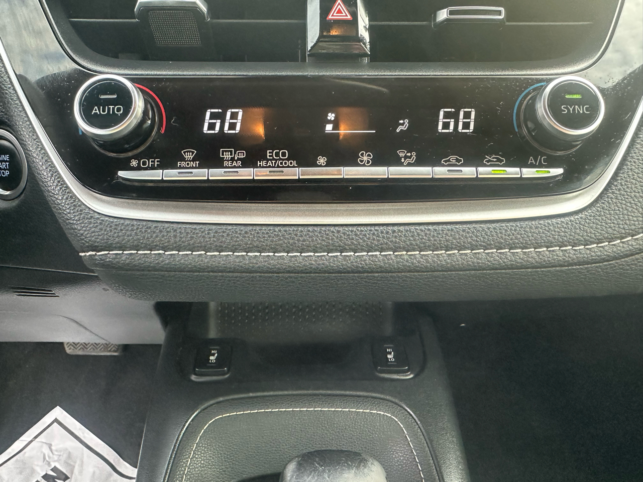 Toyota Corolla Hatchback XSE CVT (Natl) 2019 Toyota Corolla Hatchback XSE CVT (Natl) 2019