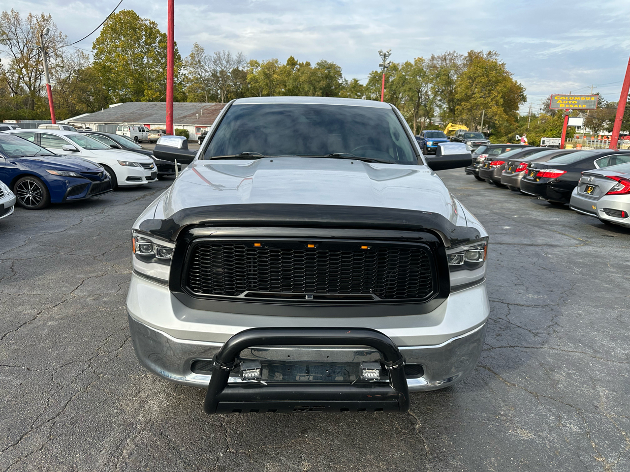 RAM 1500 4WD Quad Cab 140.5" SLT 2013 RAM 1500 4WD Quad Cab 140.5" SLT 2013