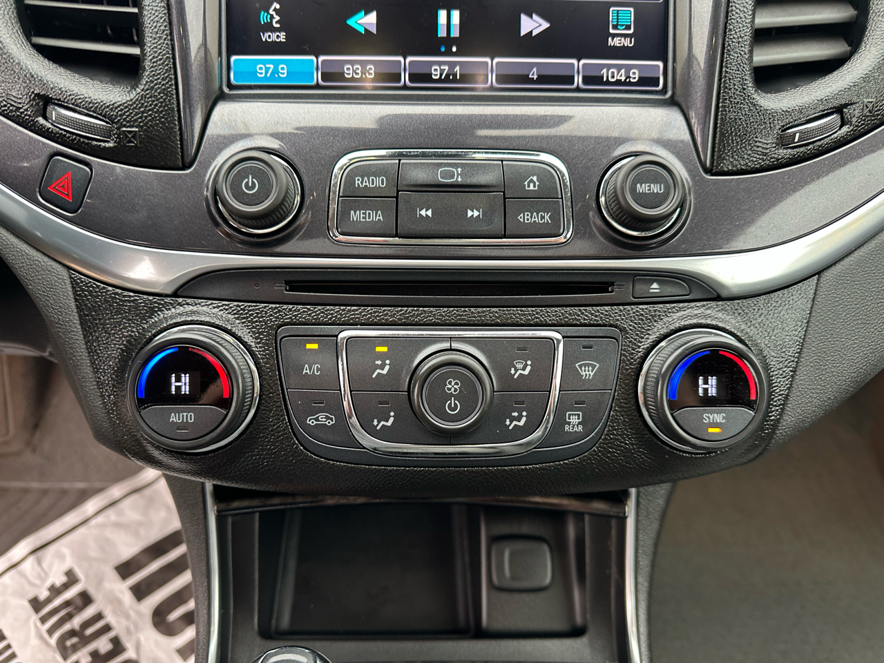 Chevrolet Impala 4dr Sdn LT w/2LT 2014 Chevrolet Impala 4dr Sdn LT w/2LT 2014