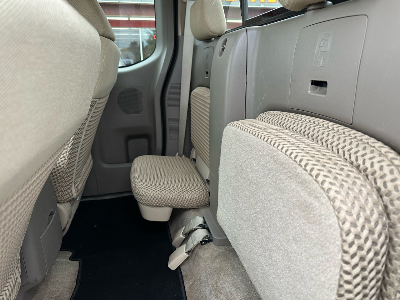 Nissan Frontier 4WD King Cab Auto SV 2015 Nissan Frontier 4WD King Cab Auto SV 2015