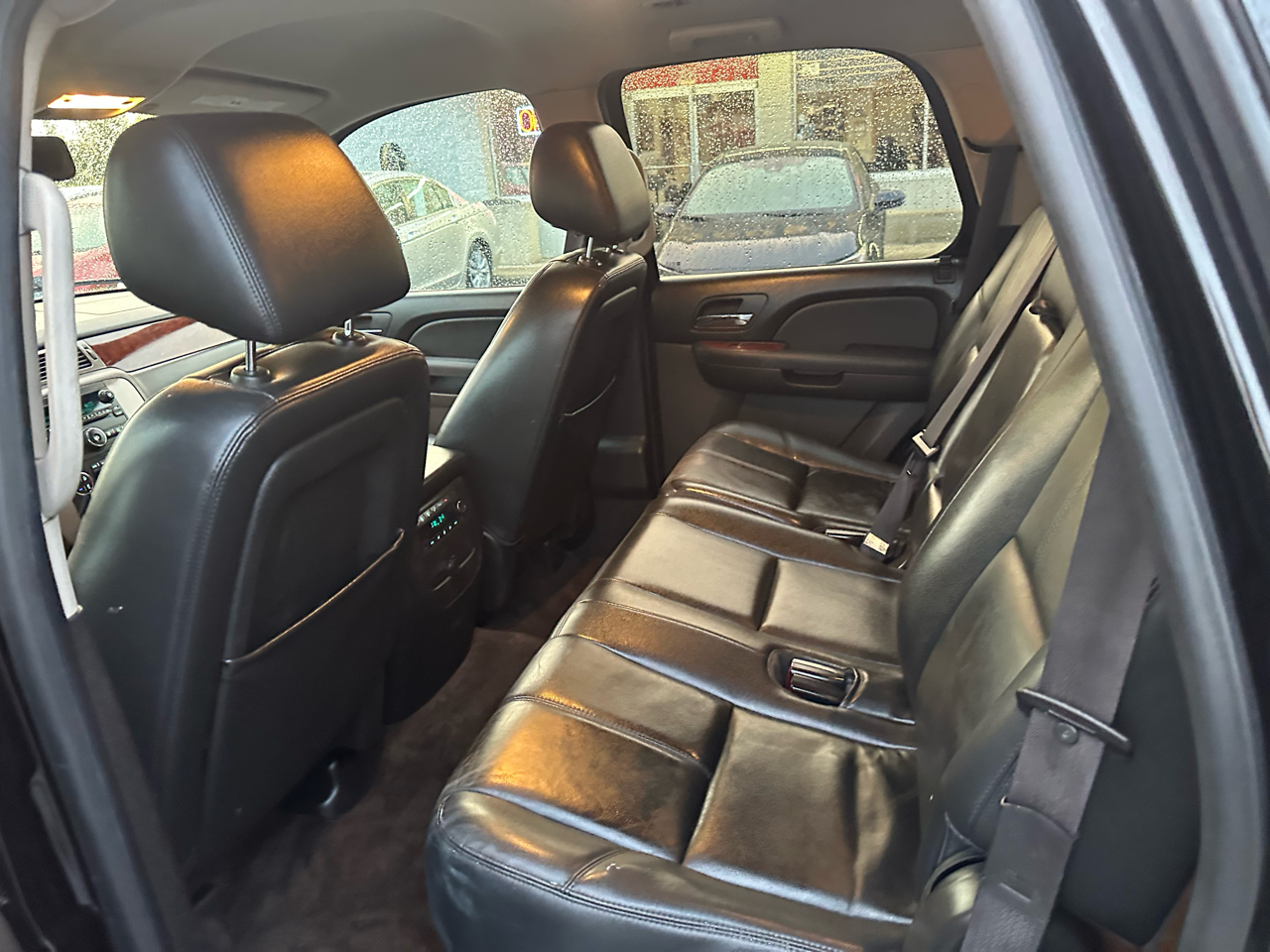 GMC Yukon 4WD 4dr 1500 SLT 2013 GMC Yukon 4WD 4dr 1500 SLT 2013