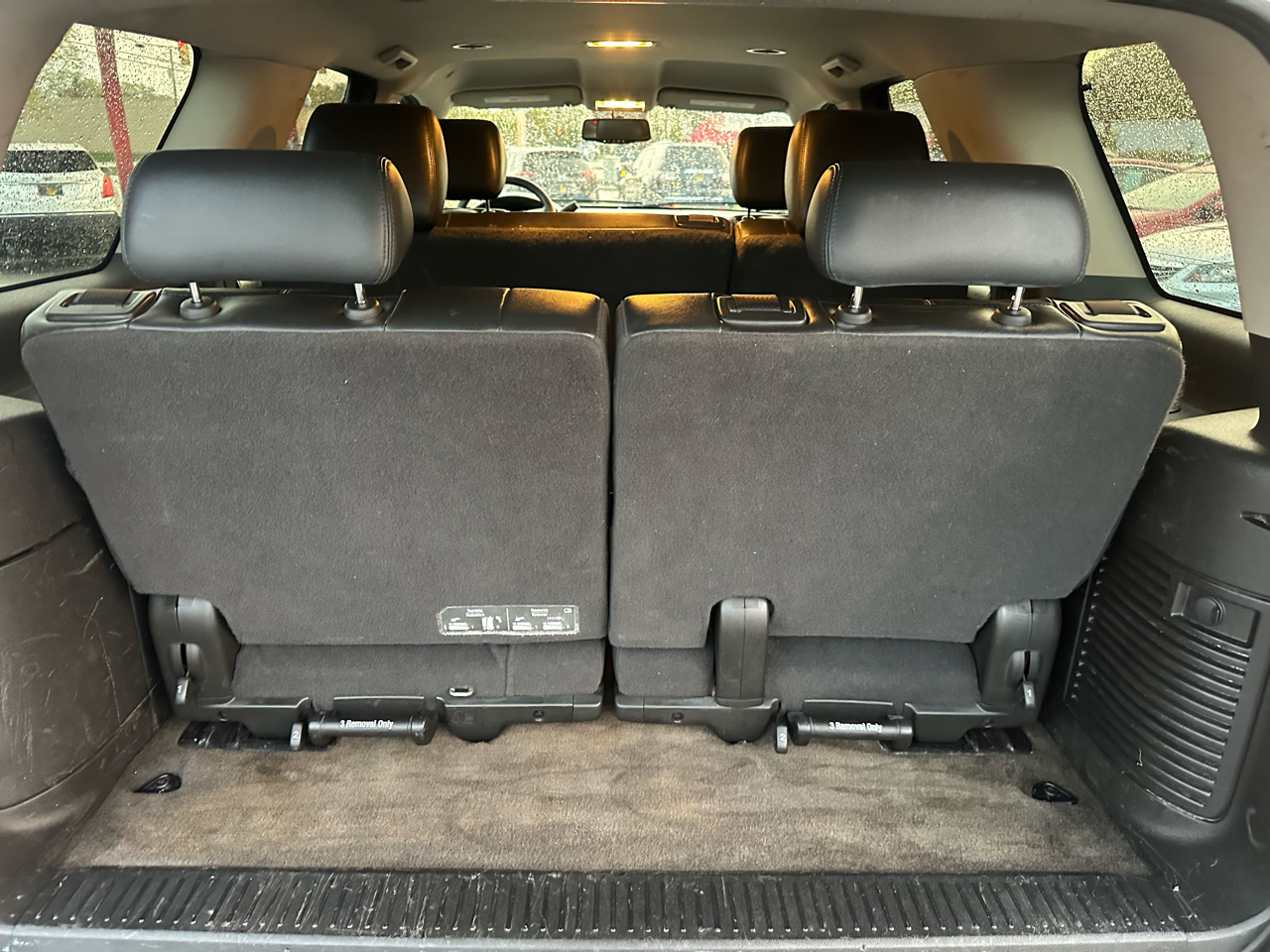 GMC Yukon 4WD 4dr 1500 SLT 2013 GMC Yukon 4WD 4dr 1500 SLT 2013