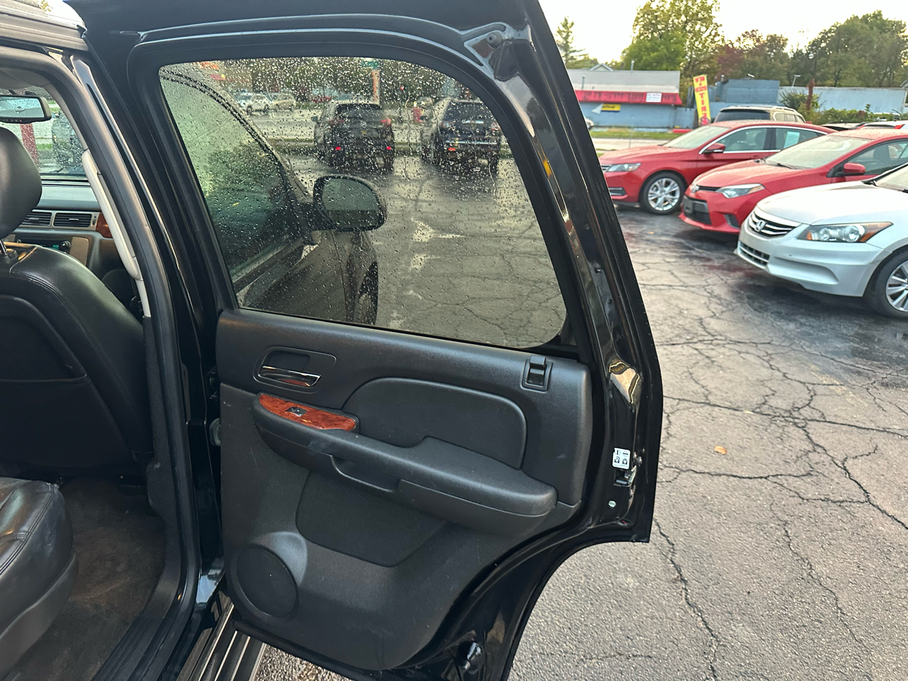 GMC Yukon 4WD 4dr 1500 SLT 2013 GMC Yukon 4WD 4dr 1500 SLT 2013