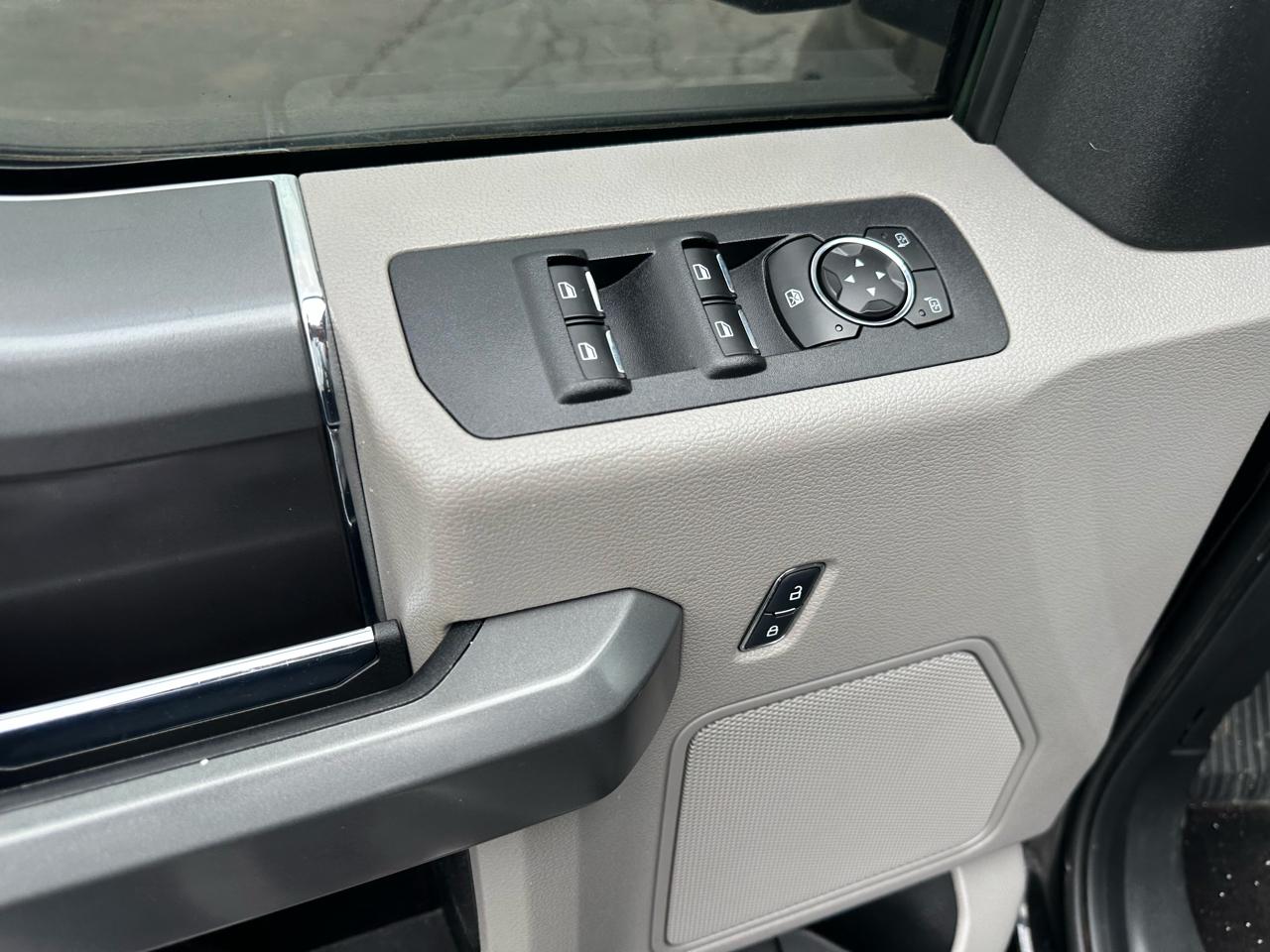 Ford F-150 2WD SuperCab 145" XLT 2016