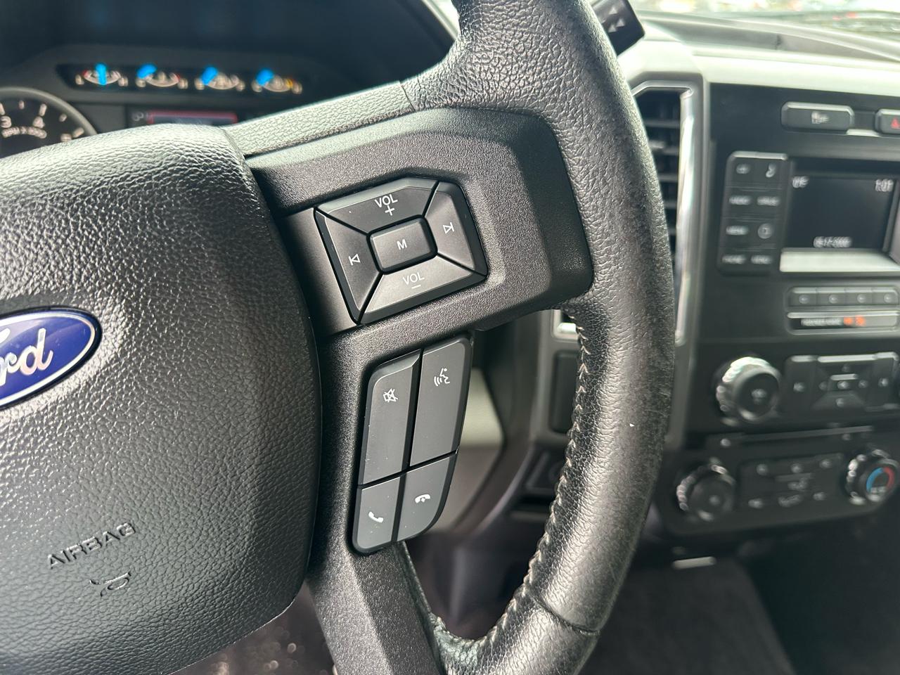 Ford F-150 2WD SuperCab 145" XLT 2016