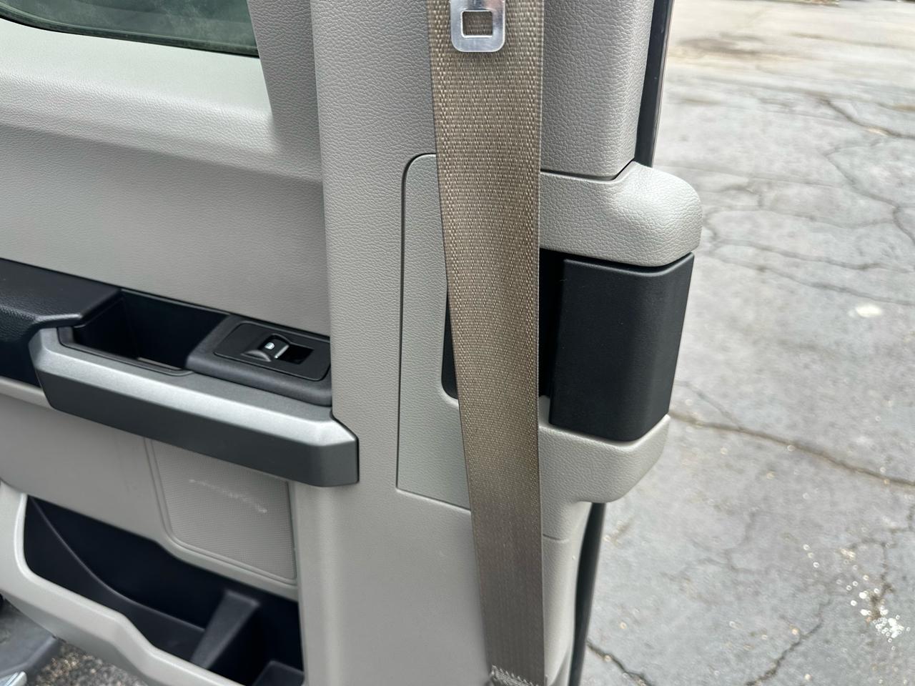 Ford F-150 2WD SuperCab 145" XLT 2016