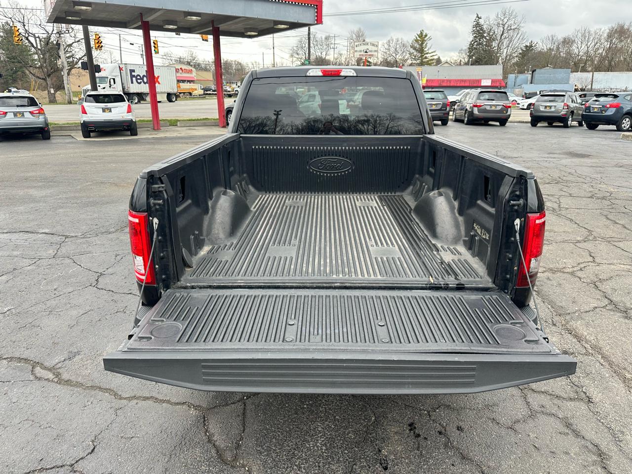 Ford F-150 2WD SuperCab 145" XLT 2016