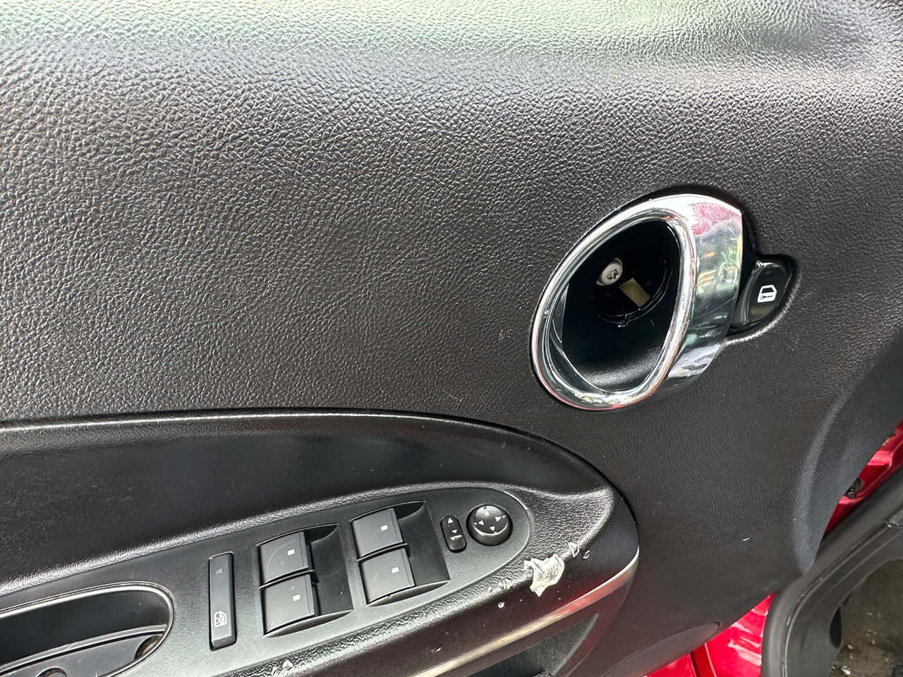 Chevrolet HHR FWD 4dr LT w/2LT 2011