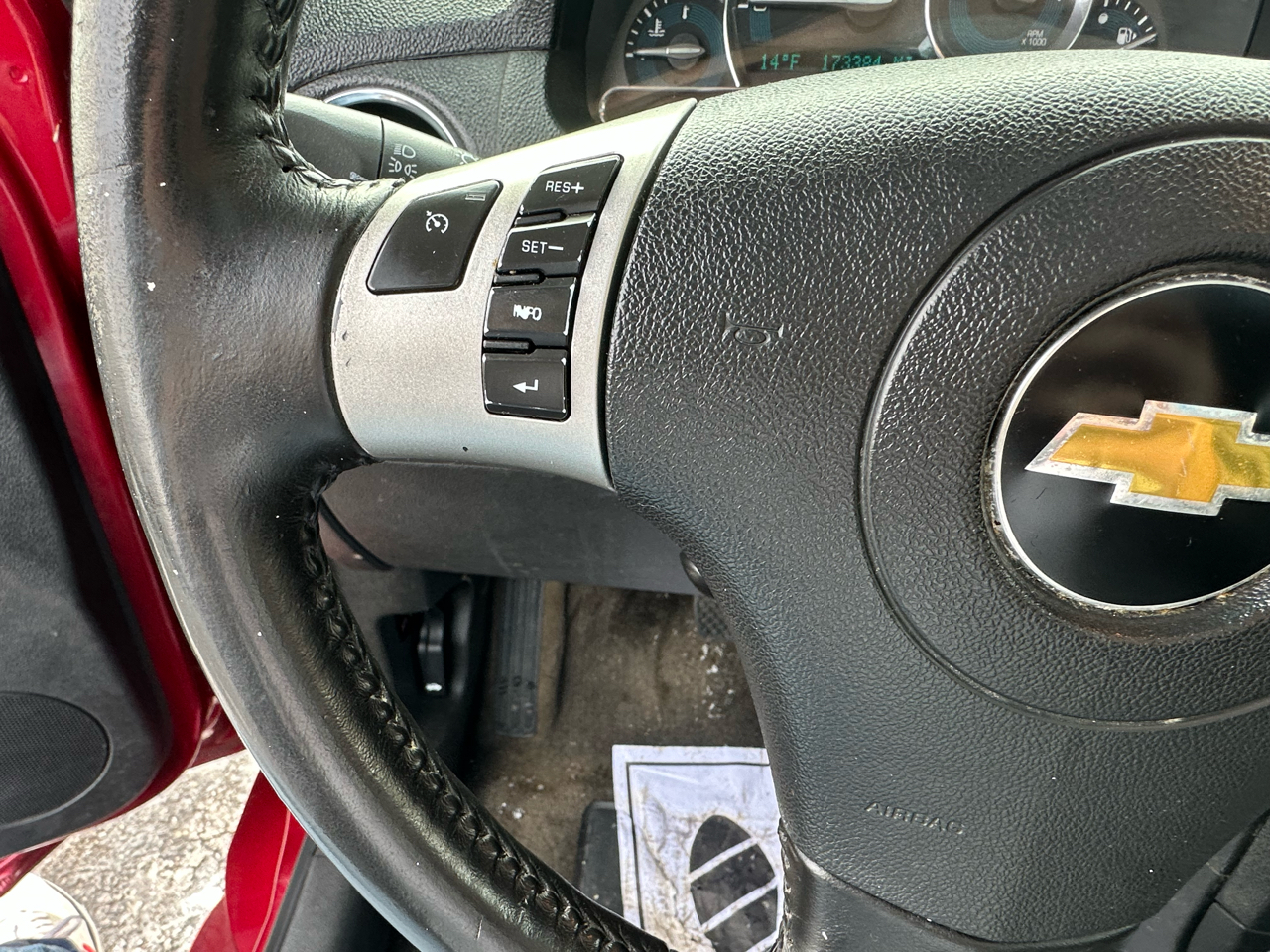 Chevrolet HHR FWD 4dr LT w/2LT 2011