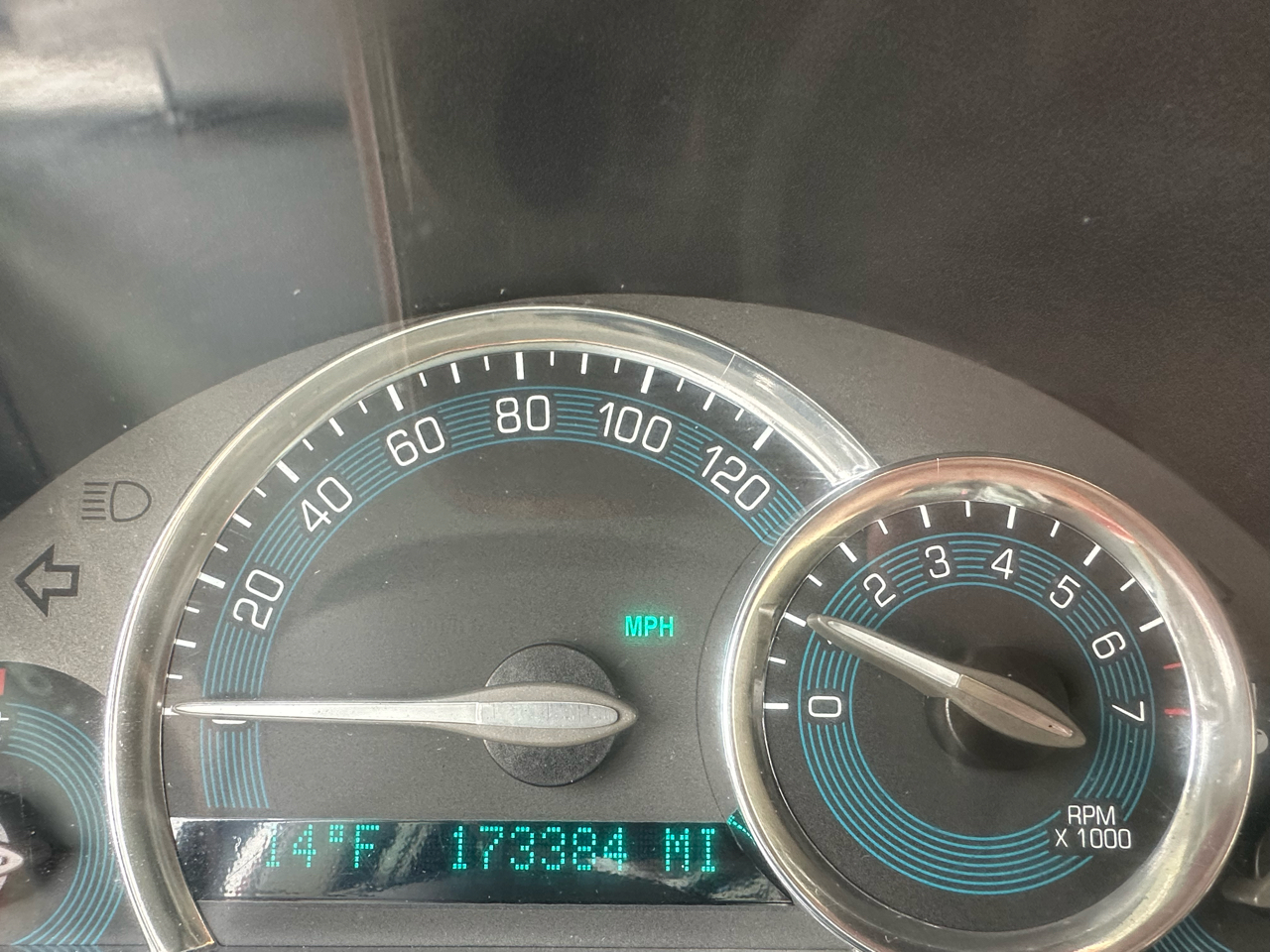 Chevrolet HHR FWD 4dr LT w/2LT 2011