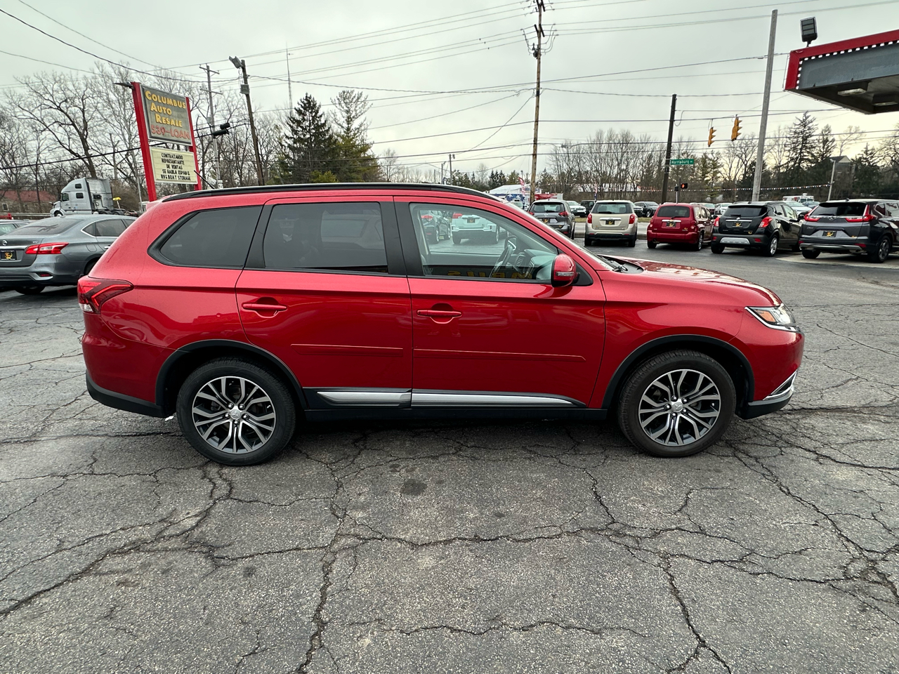 Mitsubishi Outlander SEL FWD 2016