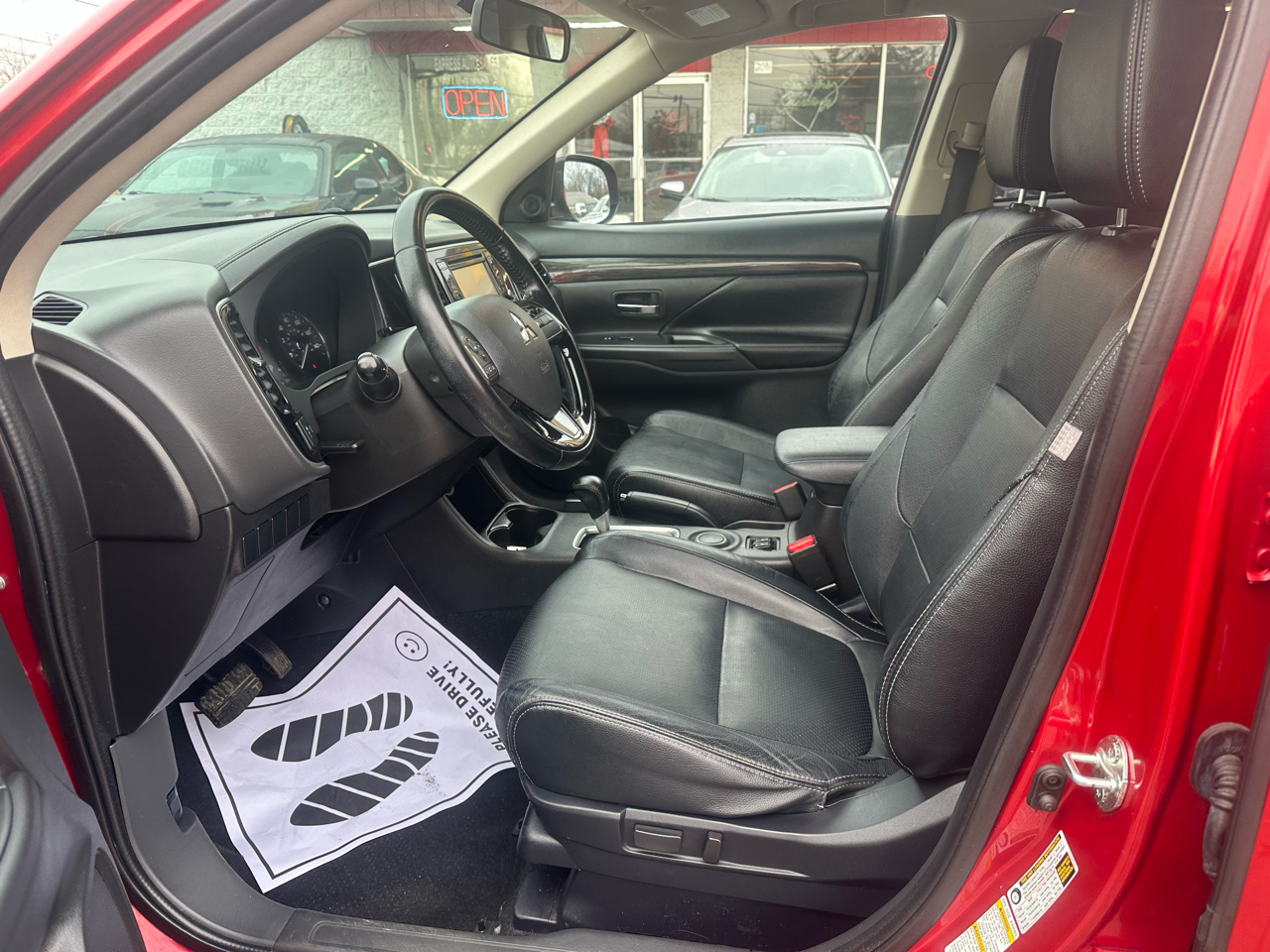 Mitsubishi Outlander SEL FWD 2016