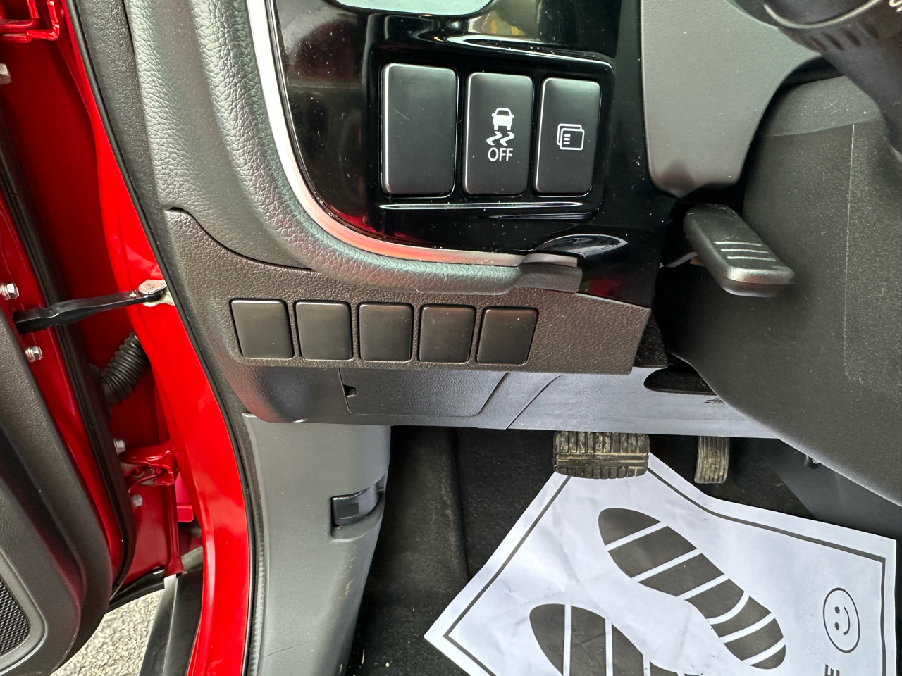 Mitsubishi Outlander SEL FWD 2016