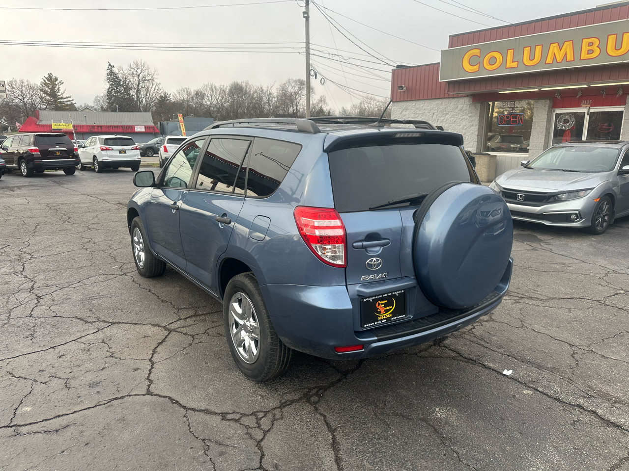 Toyota RAV4 FWD 4dr I4 (Natl) 2012