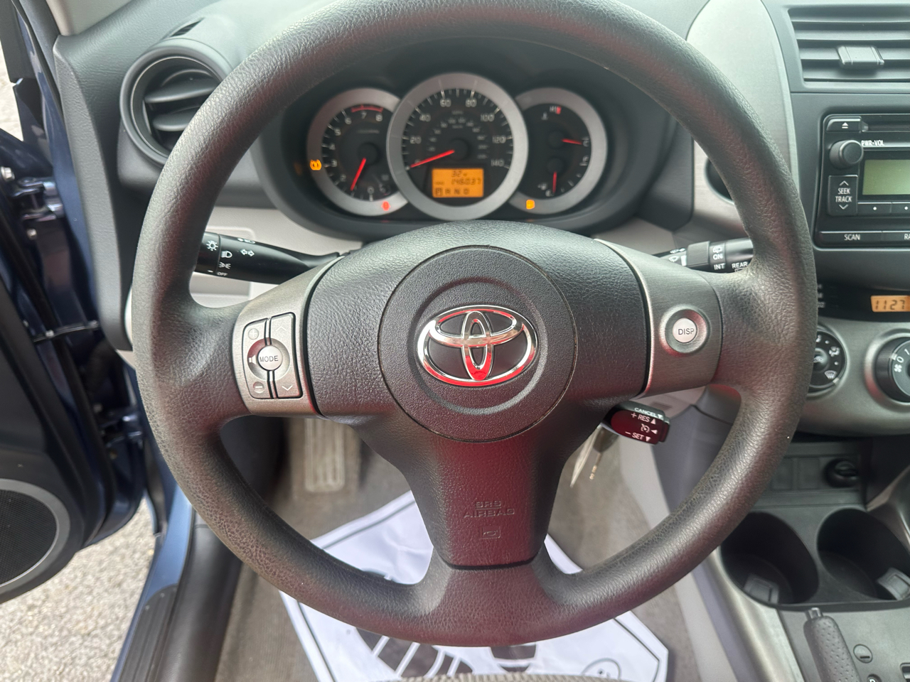 Toyota RAV4 FWD 4dr I4 (Natl) 2012