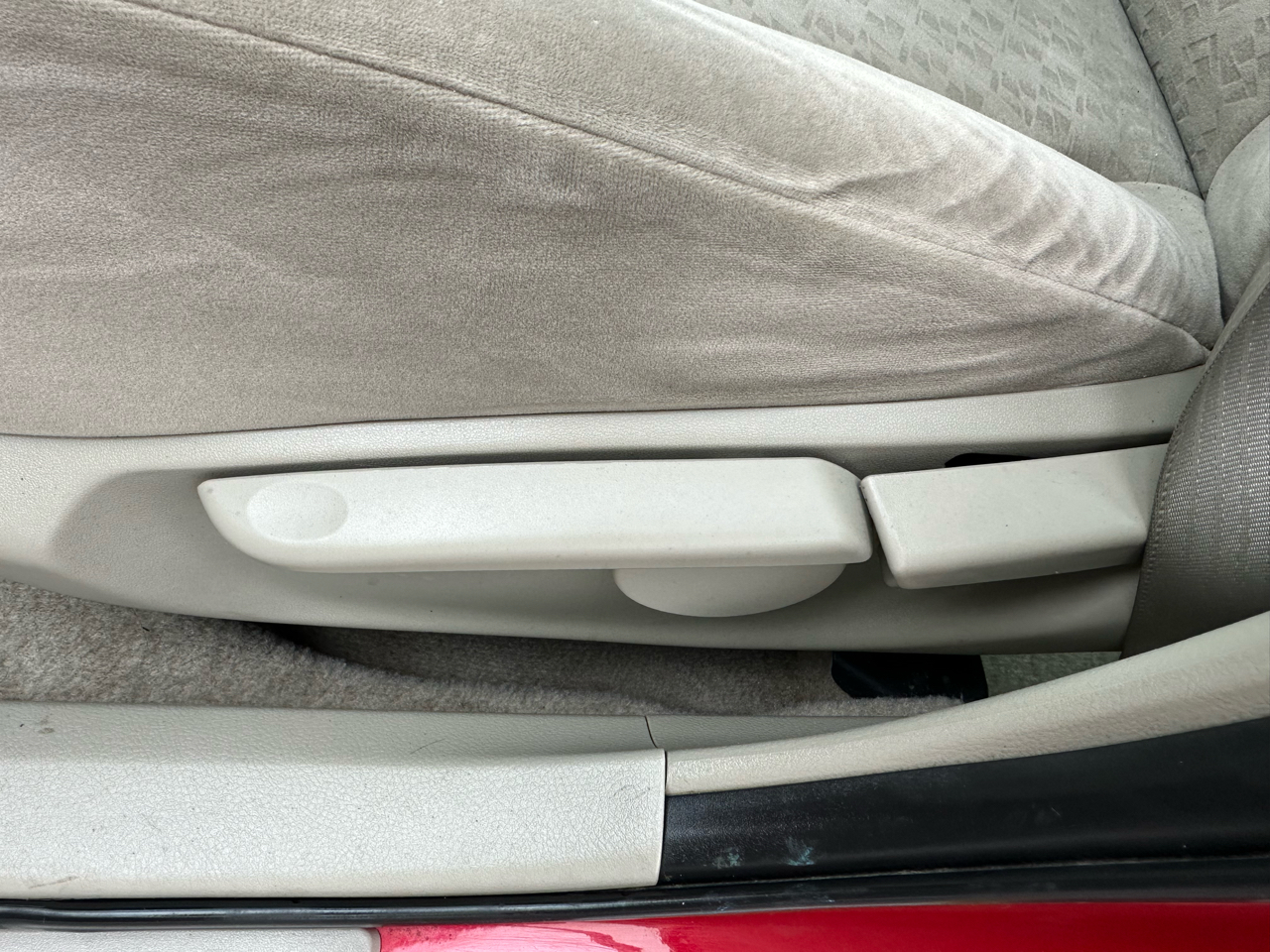 Toyota Corolla 4dr Sdn Man (Natl) 2009