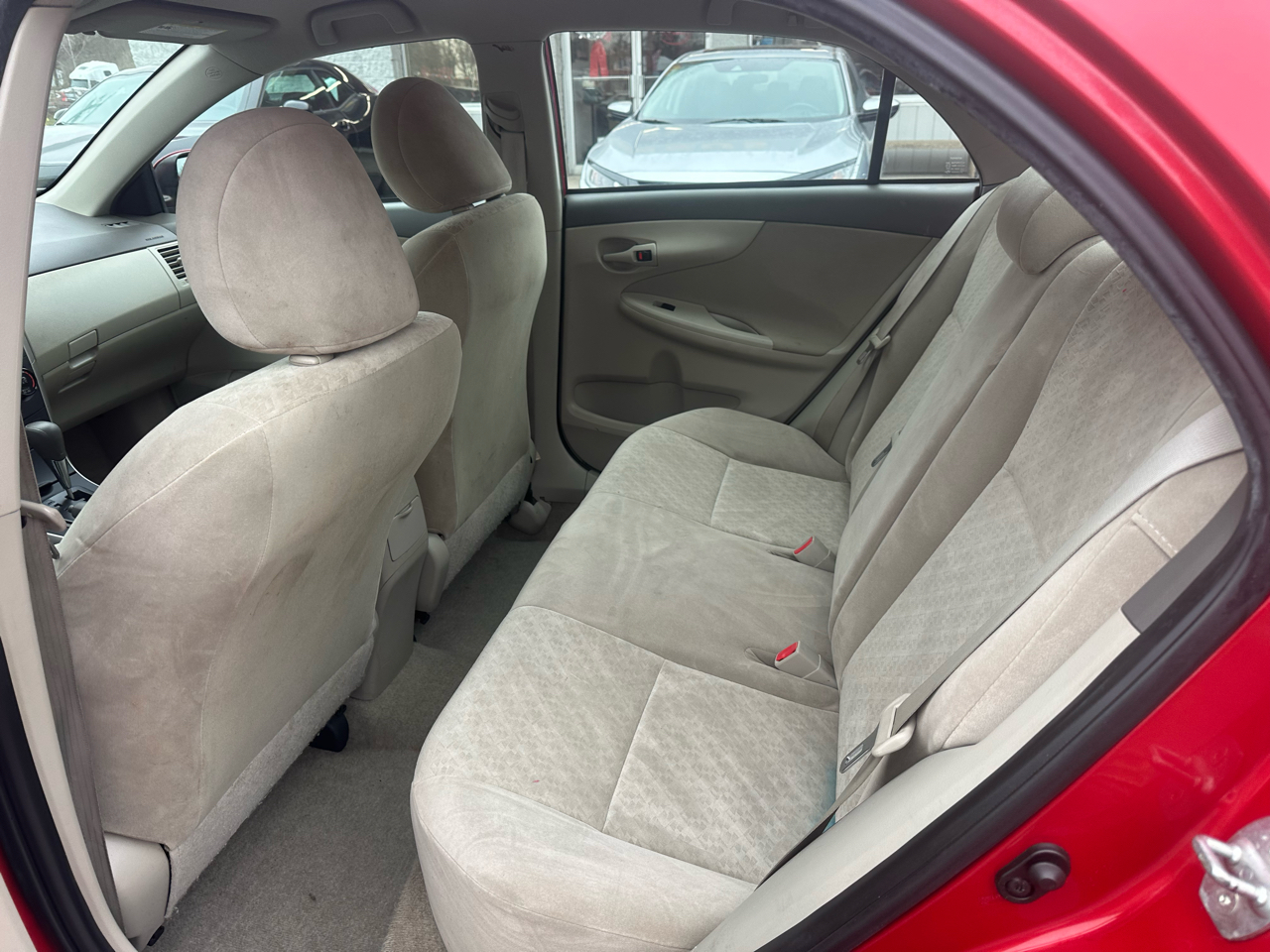 Toyota Corolla 4dr Sdn Man (Natl) 2009